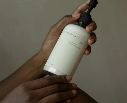 Crema hidratante Bruma Cálida - Maderas blancas, amyris y sándalo