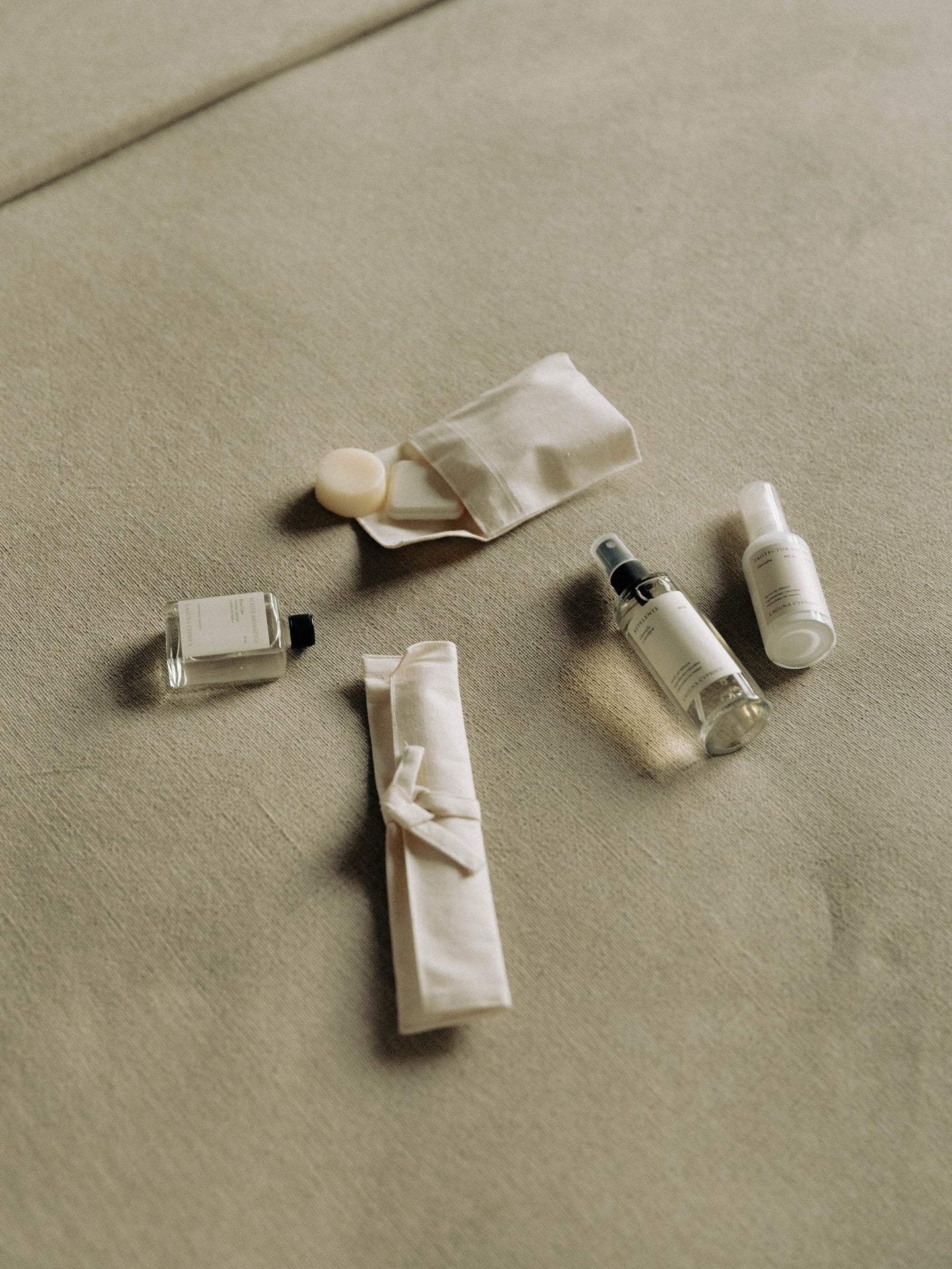 Amenidades de viaje Laguna cyprien Hotel